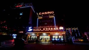 Sơ lược về Golden Sand Hotel and Casino